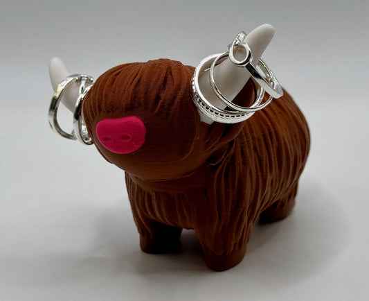 Highland Cow Ring Holder