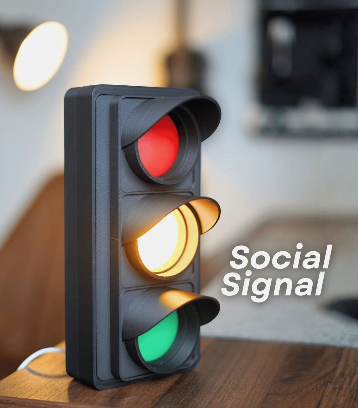 Traffic Light Desk Lamp — view 3