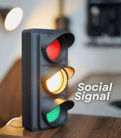 Traffic Light Desk Lamp — view 3